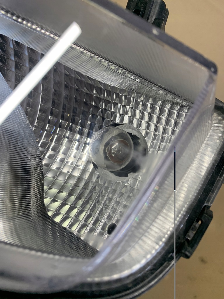 фото №2, Протитуманна фара huyndai i30 iii правий