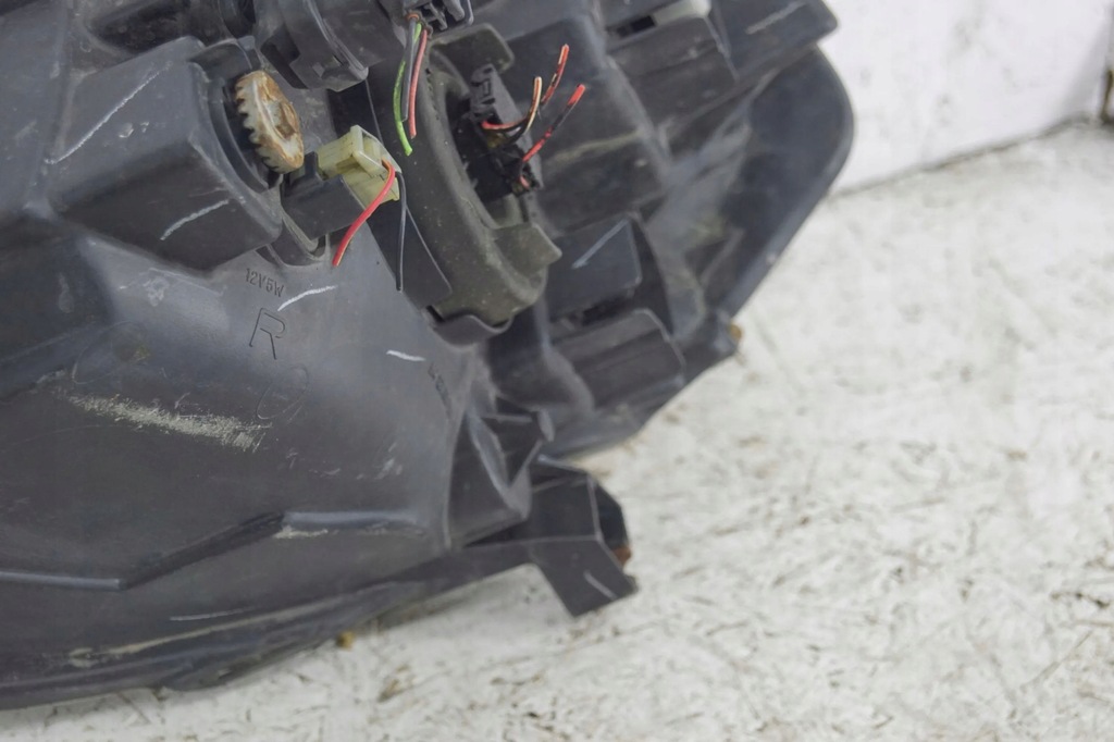 фото №8, Лампа правая перед suzuki sx4 100-16684 uk