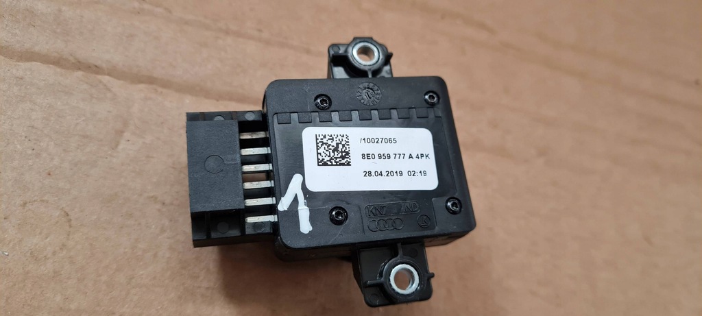 фото №7, A4 b9 8w lift переключатель reguracji сиденье 8e0959777a a5 8w q5 a6 q7