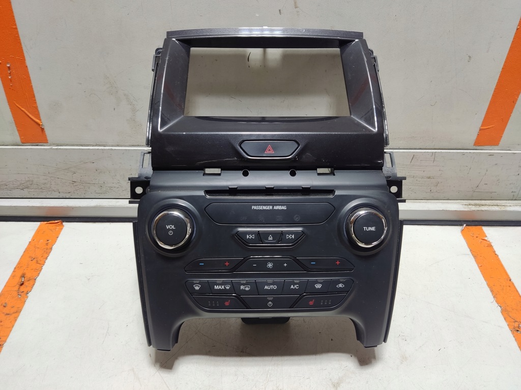 фото №1, Ford ranger iv панель радіо обдув