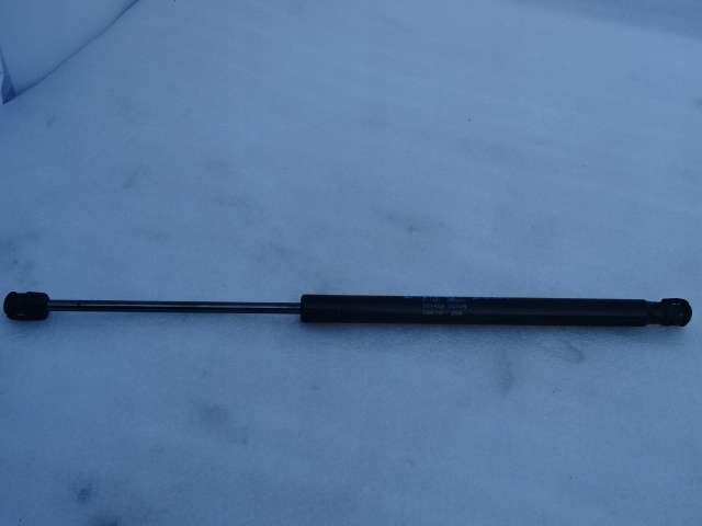 фото №1, Kia sportage iii привод амортизатор крышки 81780-3w000