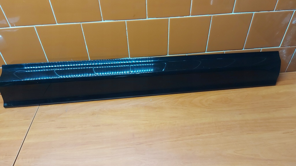 фото №1, Молдинг двері права правий перед передня volvo xc60 ii 17-