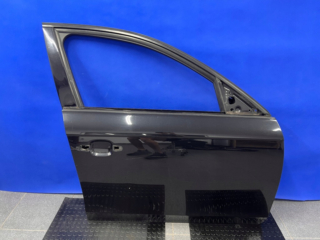 Купить Audi a4 b8 дверь правая  перед lz9y 45
