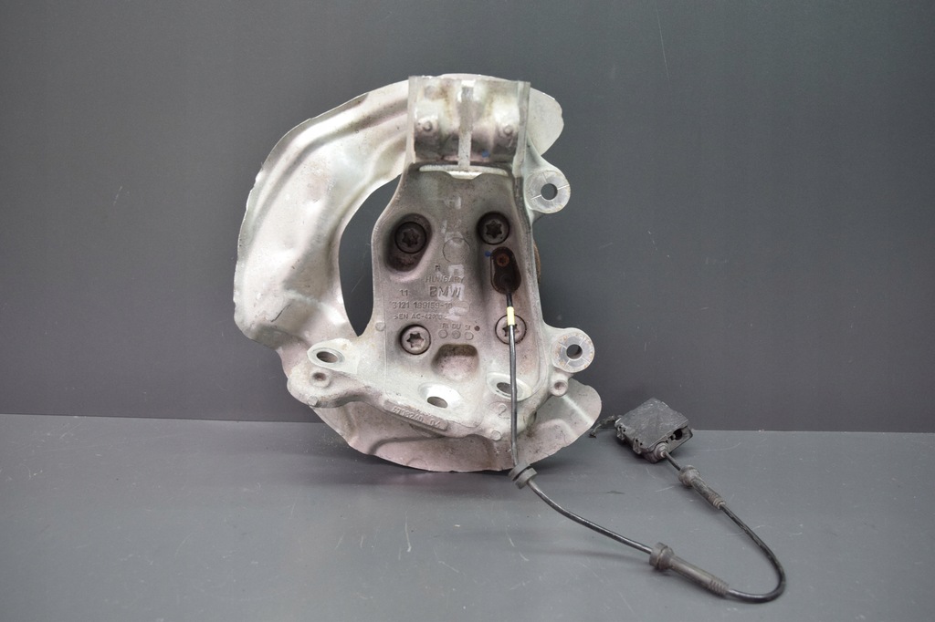 фото №1, Поворотный кулак ступица правая bmw 3 f34