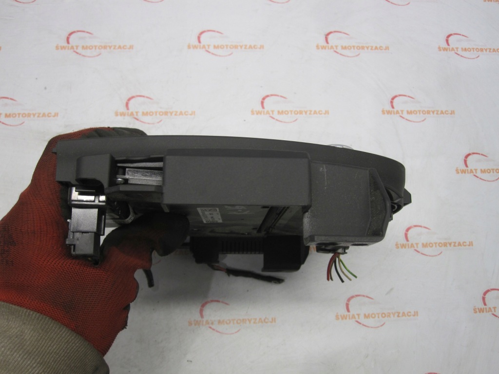 Astra j 12r панель радіо кондиціонера 13346092 13346050 Недорого