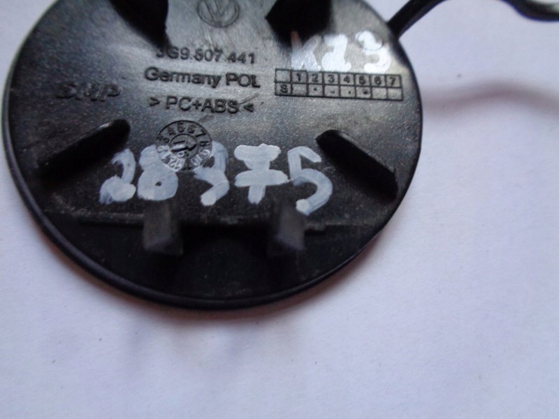 фото №4, Vw passat b8 заглушка hak задня