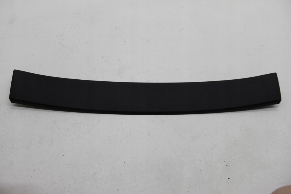 фото №1, Audi a7 4g обивка крышки багажника 4g8867606a