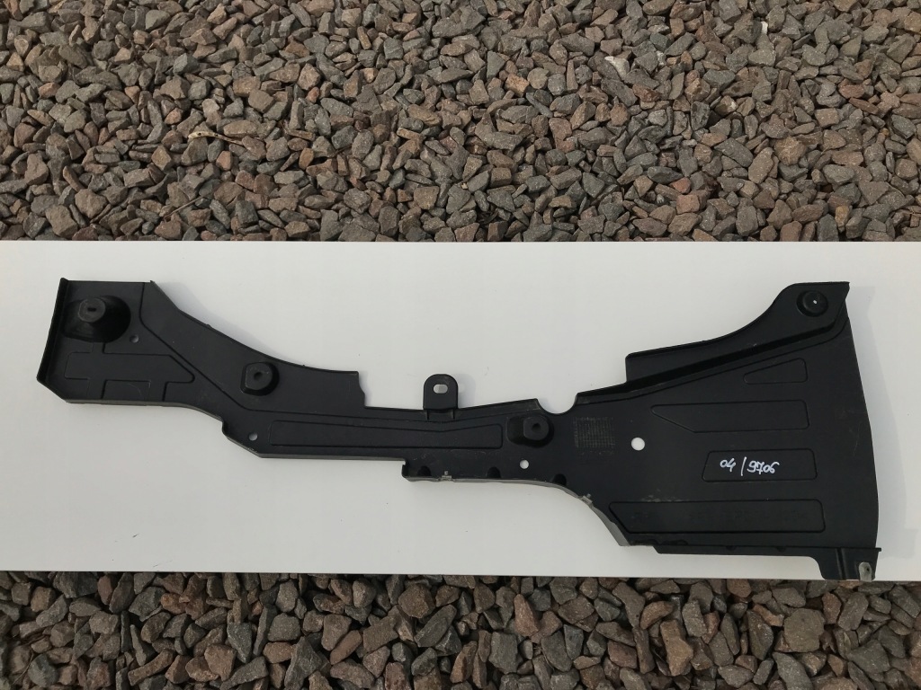 Купити Opel insignia 2 b правий накладка підвіска 2017-