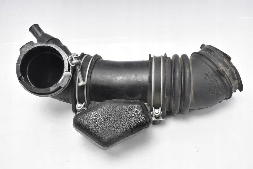 фото №3, Шланг воздуха труба 17880-0t050 1.8h prius iii