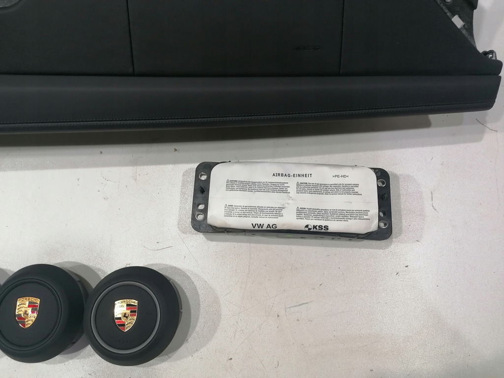 фото №6, Porsche 911 992 carrera приборная панель консоль подушка безопасности ремни