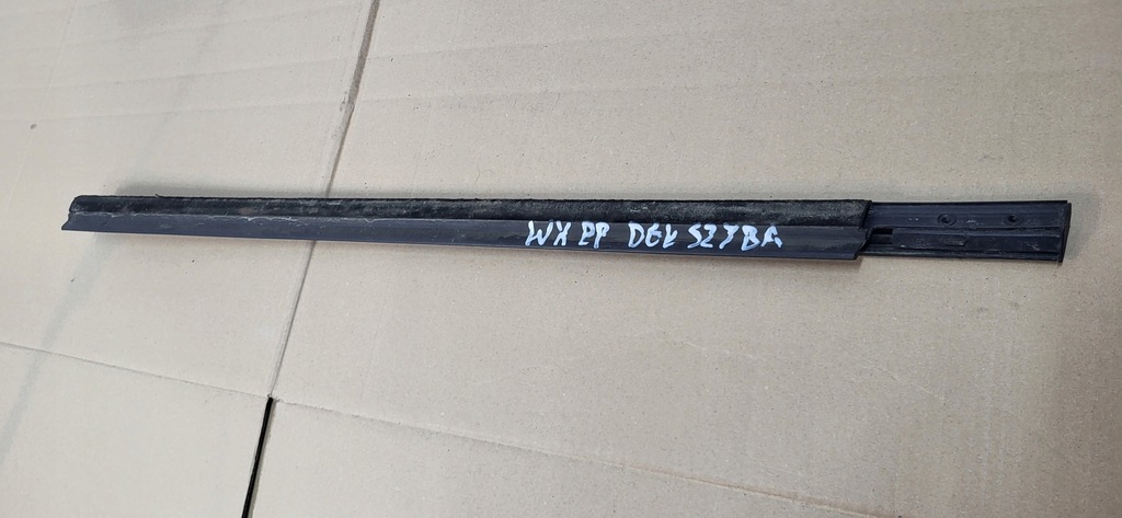 фото №9, Jeep grand cherokee wk молдинг дверь правый перед