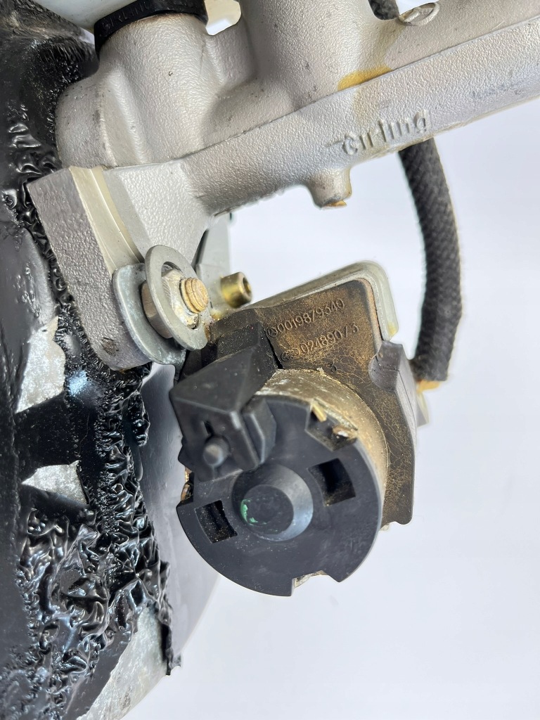 Насос asr усилитель тормозов насос тормозная mercedes w124 w201w126 r129 w140 0004300432 в Украине