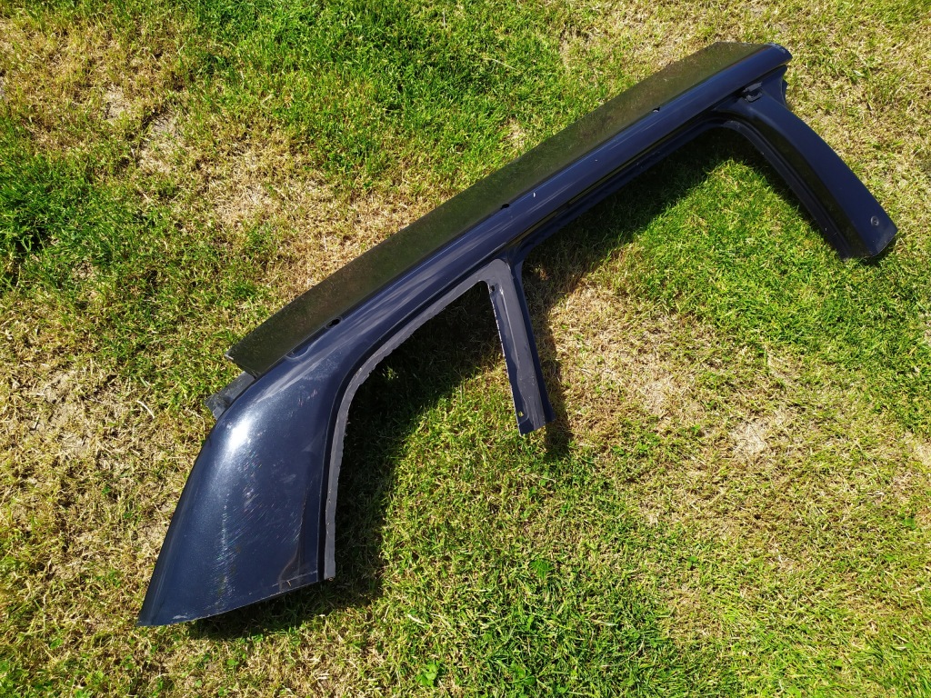 фото №1, Блок двигуна правий даховий audi a3 8p 5d sportback lz9y