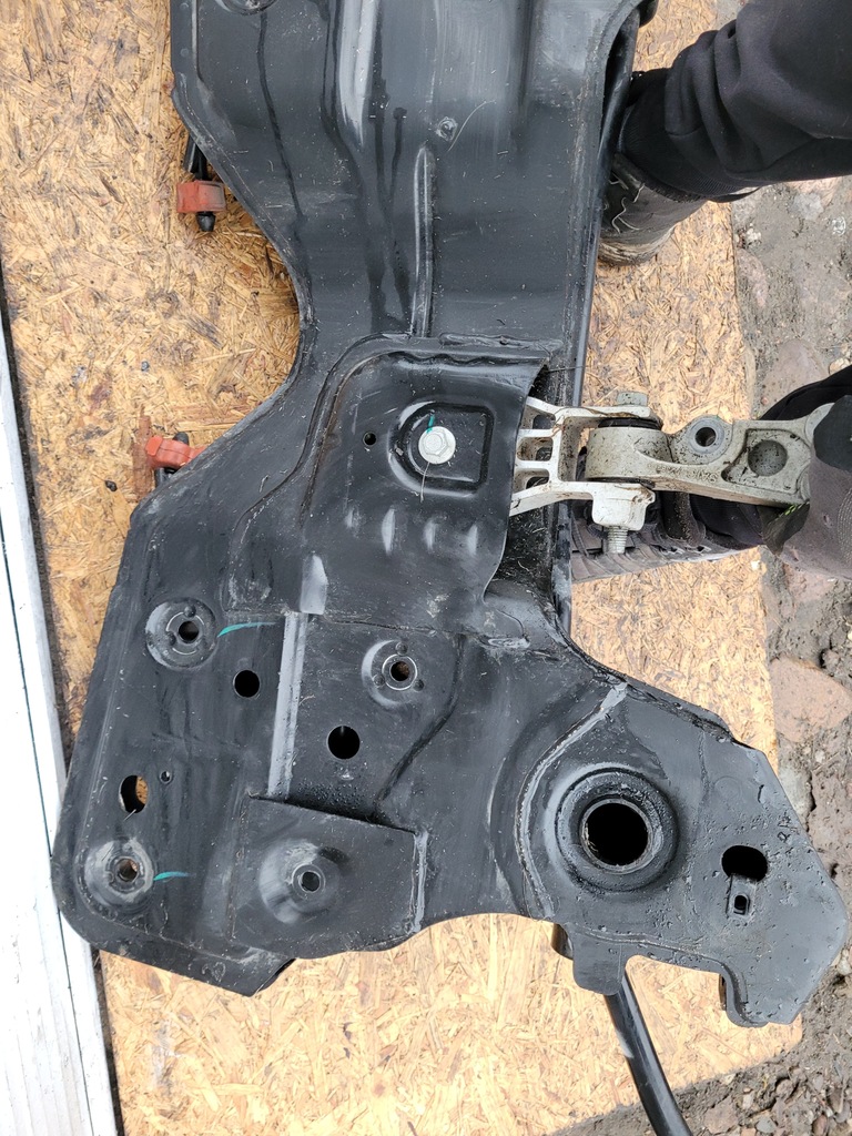 фото №8, Підрамник підрамник поперечина mg zs lift