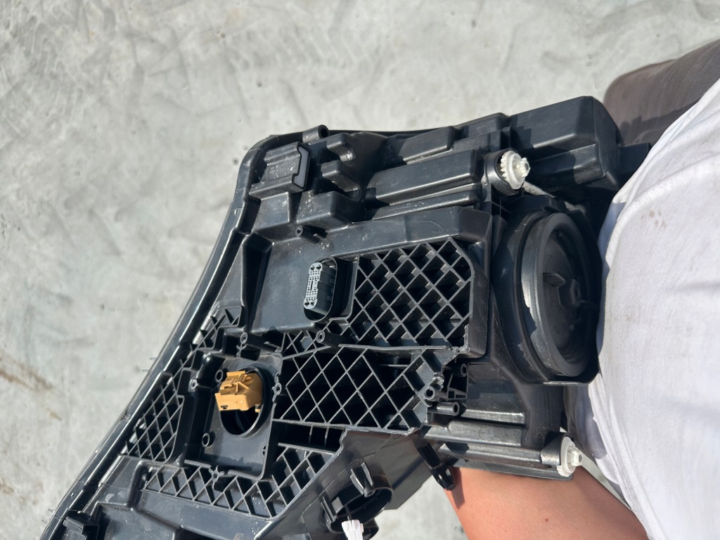 Skoda superb iii лампа левый перед левая передняя 3v1941017a Недорого