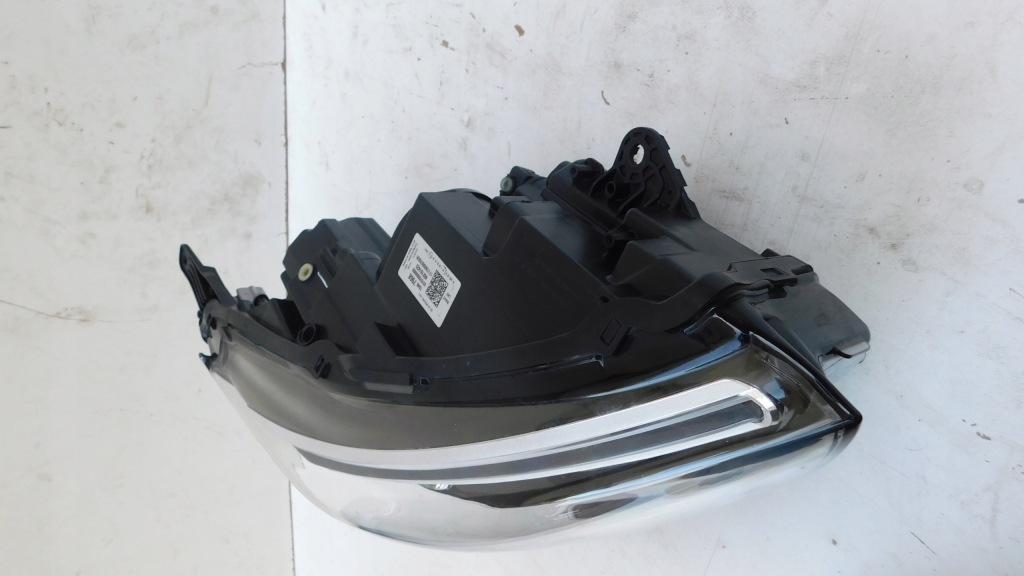 Фара перед правый  opel crossland x 17- обычная led Киев