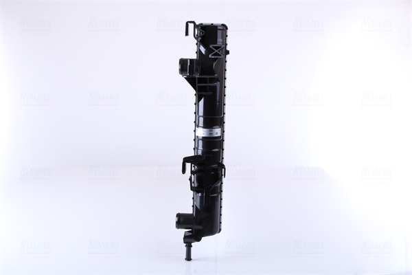 Nissens радиатор renault clio 2 3,0 00-02 Оригинал