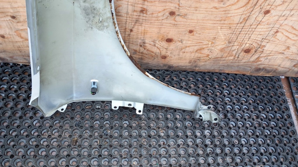 фото №10, Audi a4 b7 крыло перед левый ly7w