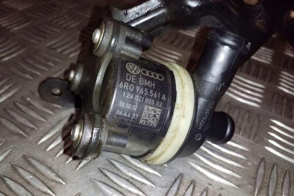 фото №8, Моторчик циркуляція wody seat toledo iv kg3 6r0965561a 1.6l дизель 77kw 2013