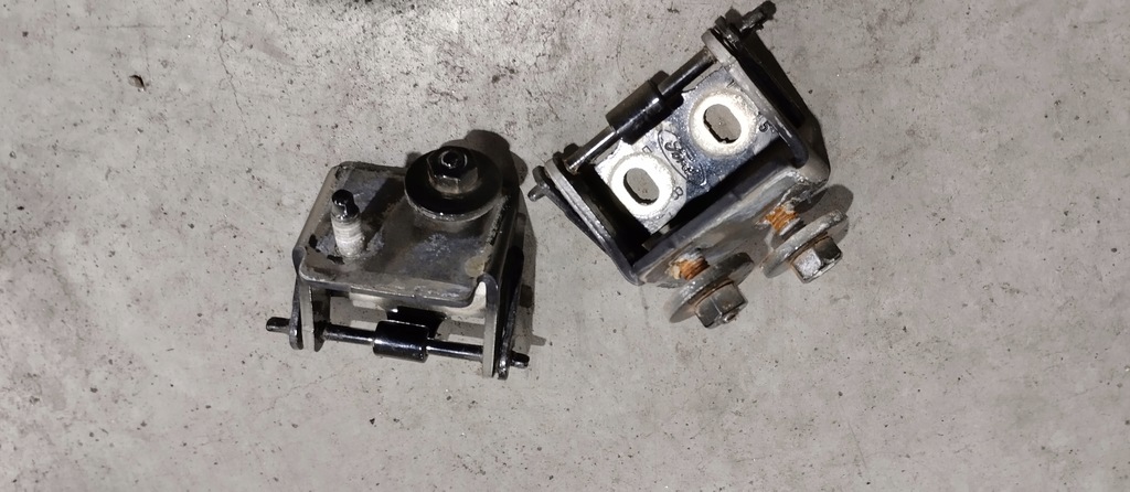 фото №1, Петли крышки задняя ford tourneo connect mk2 комплект