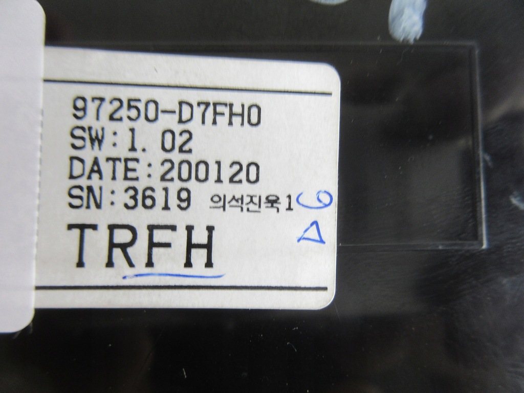 фото №9, Tucson iii 15-20 панель кондиционера 97250-d7fh0 идеальное состояние