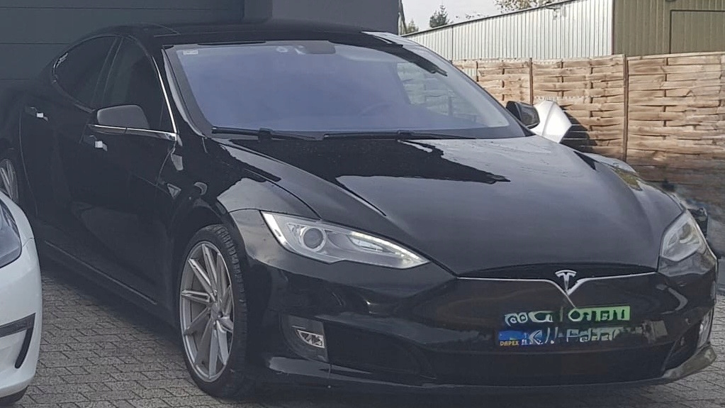 фото №9, Tesla s 85 13-16 решітка вентиляційна бампера задня b280b62