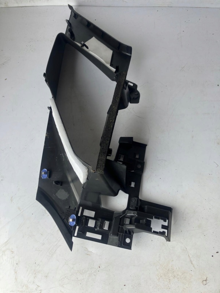 фото №4, Защита стойка правый задняя peugeot 3008 ii 9810161977