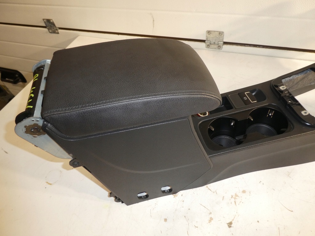 фото №8, Туннель подлокотник vw sharan alhambra 7n0864251