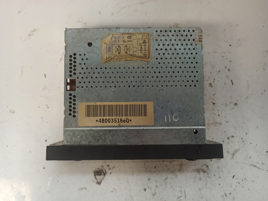 фото №3, Audi a6 c5 lift радиопроигрыватель радио concert 4b0035186q