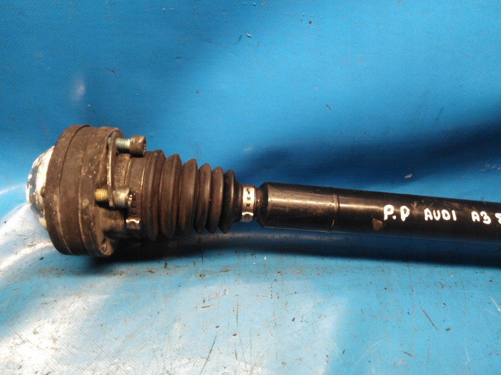 фото №2, Приводной вал правая перед audi a3 8p 2.0 tdi