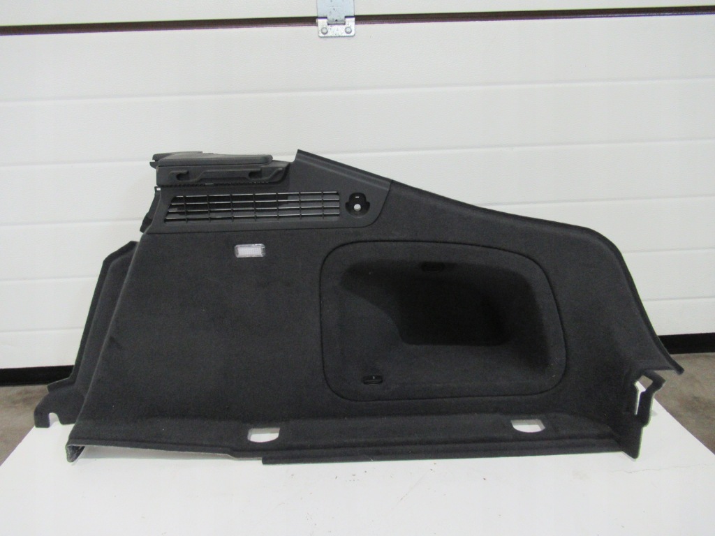 фото №1, Audi a5 i 8t sportback правый обшивка багажника