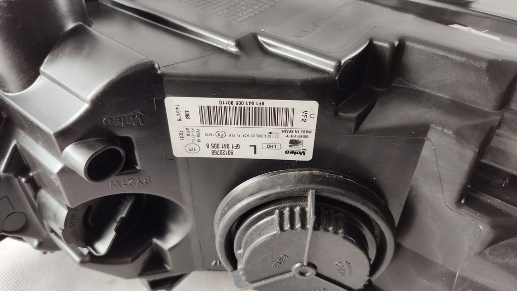 фото №11, Seat ibiza v arona фара левый лампа левая 6f1