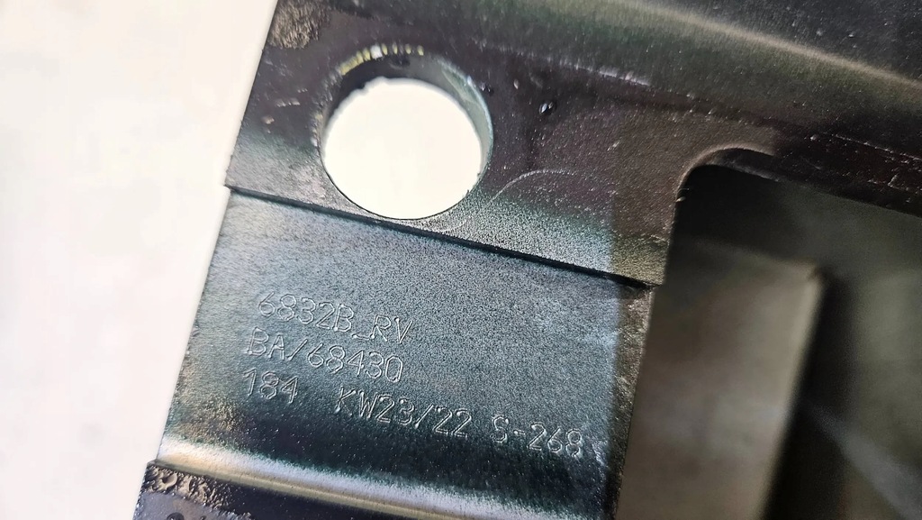 фото №6, Aston martin dbx 2020 задний усиление бамперов балка