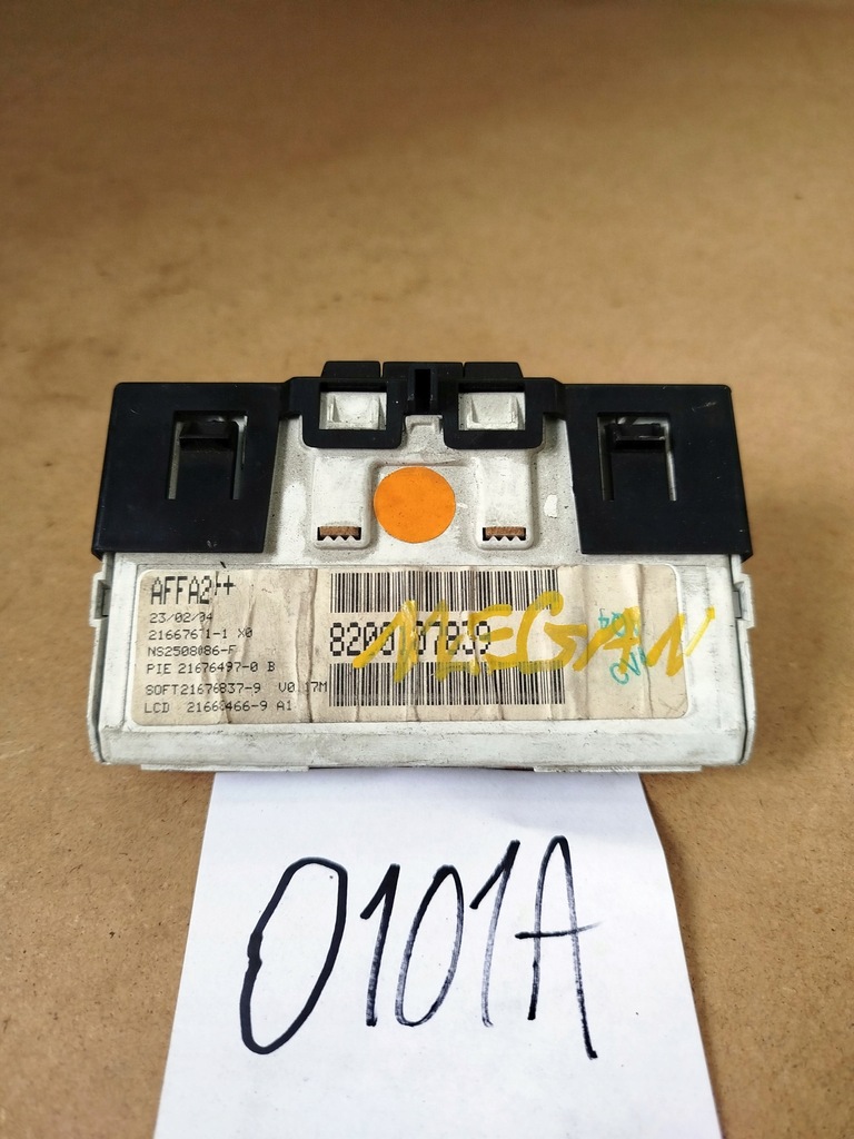 фото №2, Дисплей часы renault megane ii 8200107839