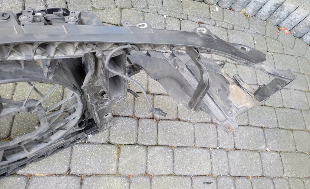 фото №6, Audi a8 d3 lift 4.2 tdi pas передній підсилювач cozłowe передня частина