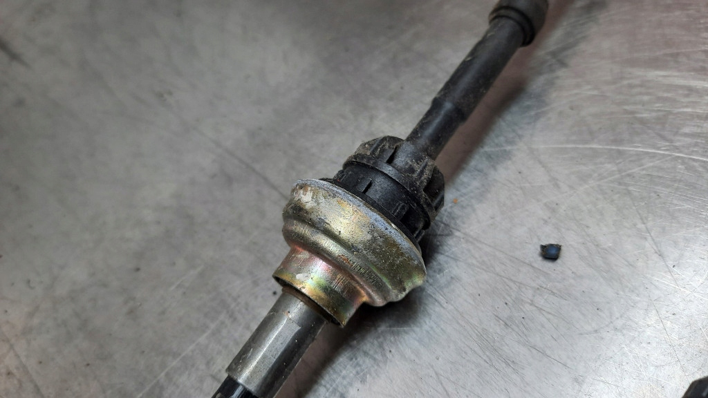 фото №7, Троси перемикання передач mercedes a-klasa 1.7d 01r