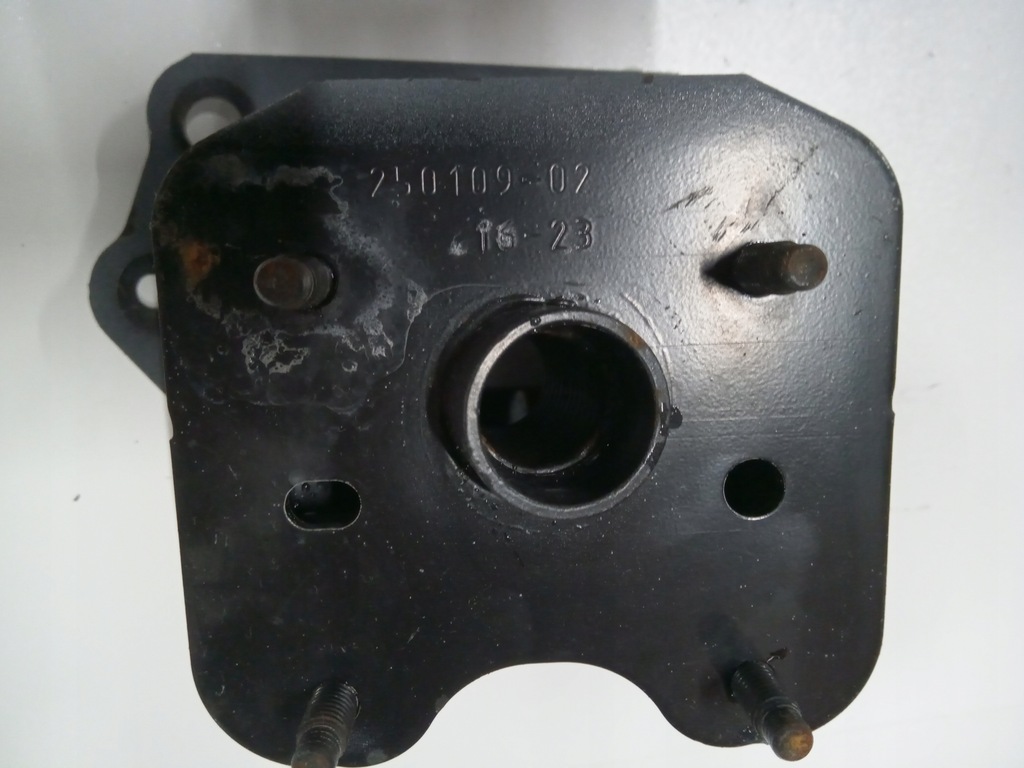 фото №10, Зона деформации кронштейн левый задняя nissan qashqai iii j12