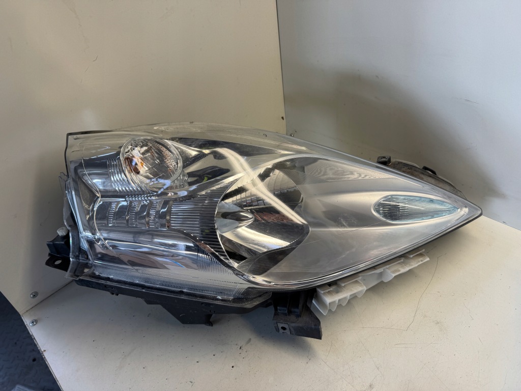 фото №1, Nissan leaf i лампа правый перед 26010 3nl0b