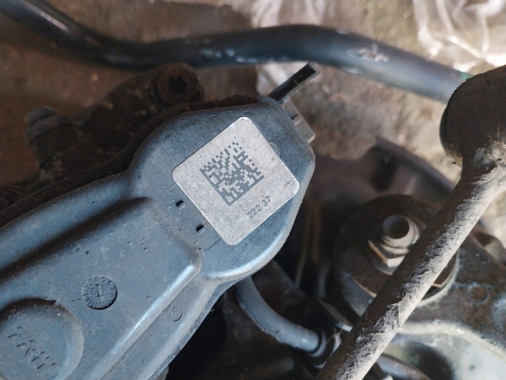 Mercedes w222 ступица рычаг задний  левый правый суппорт задний idealny в Украине