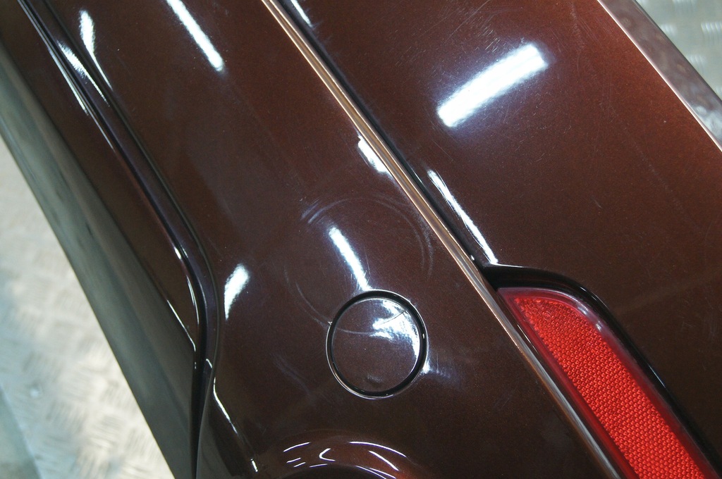 фото №11, Maserati levante бампер задняя задний pdc kompletny