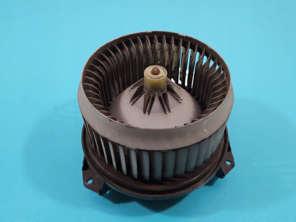 фото №4, Повітродувка обдув вентилятор toyota yaris ii 05-09