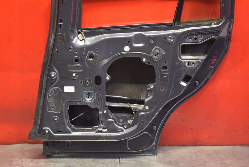фото №13, Дверь правое задняя задние bc ford b-max 08-17
