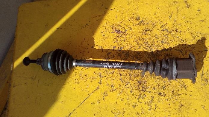 фото №7, Приводной вал правый перед audi a4 b6 2,5 tdi 8e0407272s
