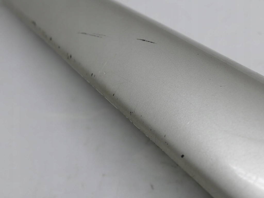 фото №9, Opel monterey a isuzu молдинг порог правая 753/153