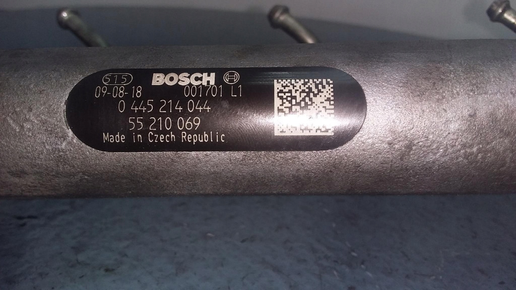 фото №6, Fiat panda ii 1.3d молдинг подаюча 0445214044 0281002584