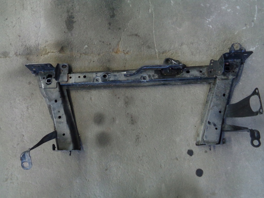 фото №1, Renault zoe 2016 балка pod радиатор