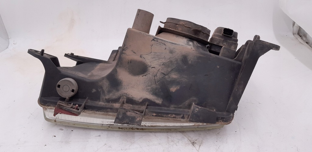 фото №8, Лампа правый перед peugeot partner i 2.0 hdi