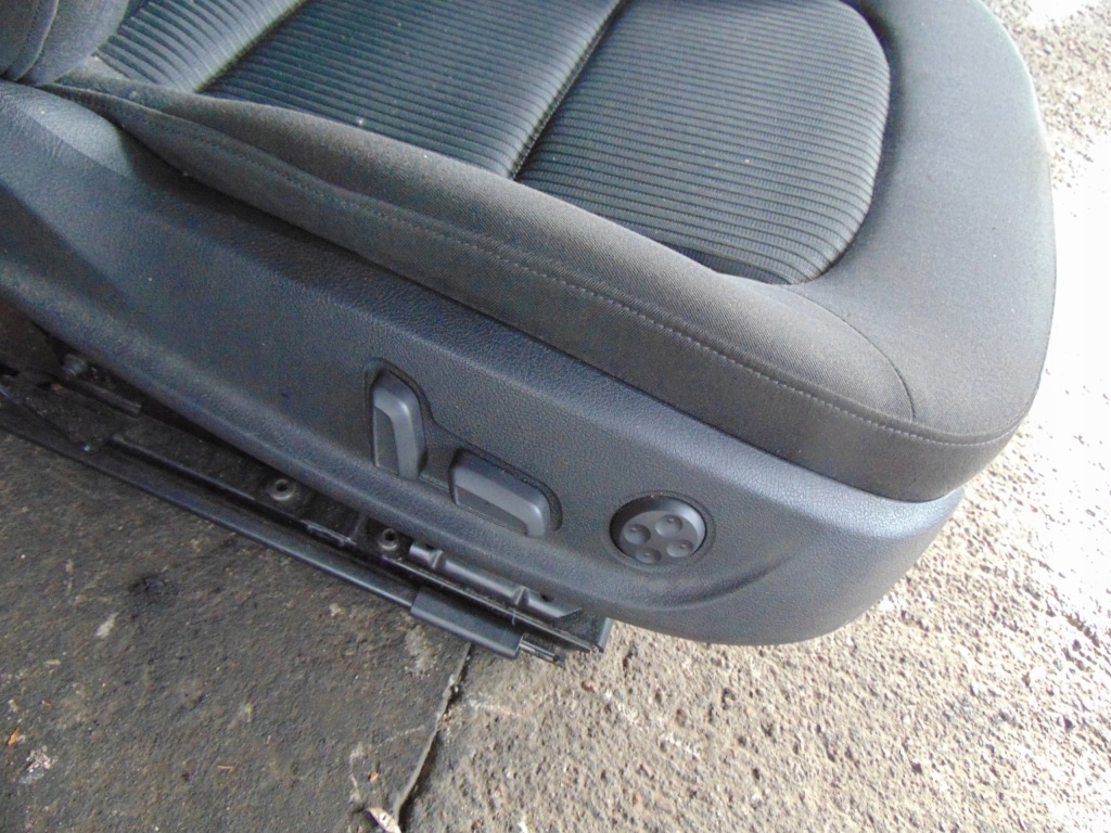 фото №5, Сидіння електрично керовані заднє сидіння audi a4 b8 sedan матеріал підігрів