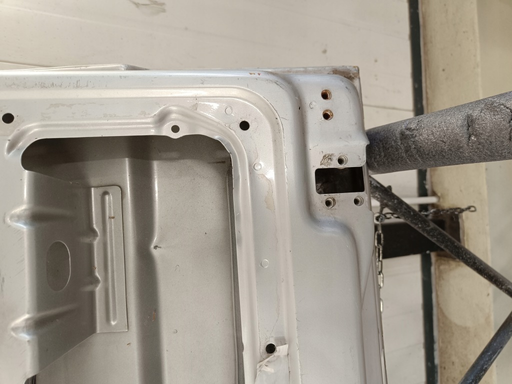 фото №10, Mercedes vito w639 - дверь задние правое крыло серебристый