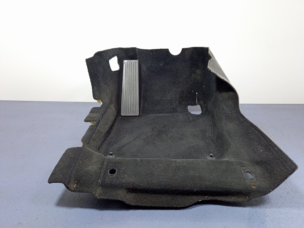 фото №1, Volvo v90 ii обшивка передняя lewa32216367